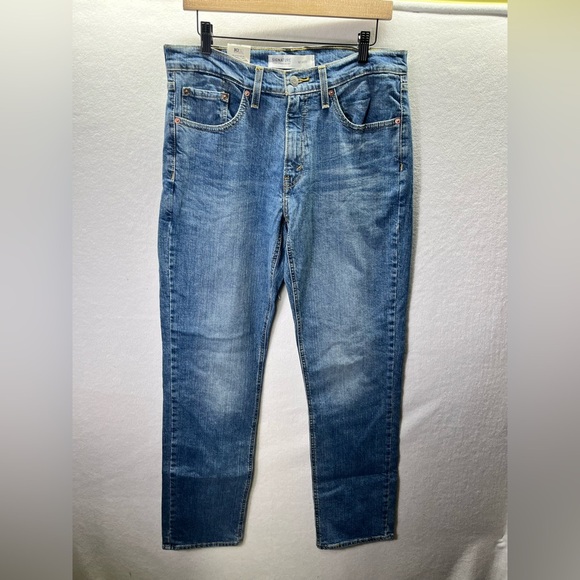 Levi’s Signature S67 Athletic Jeans Mens 32/34 NWT Blue Stretch Denim Pants 2339 - Picture 1 of 9